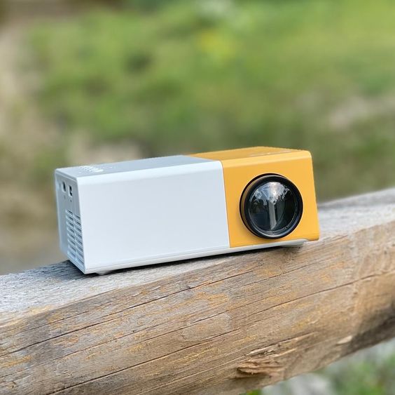 Portable Home Projector